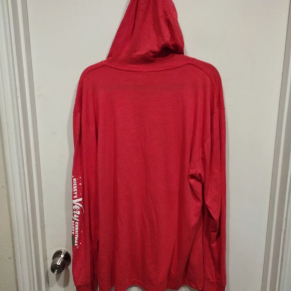 NWT Disney Parks Mickey Christmas Party Holiday Cheer 2018 Hooded Shirt Sz XXL - Picture 6 of 6